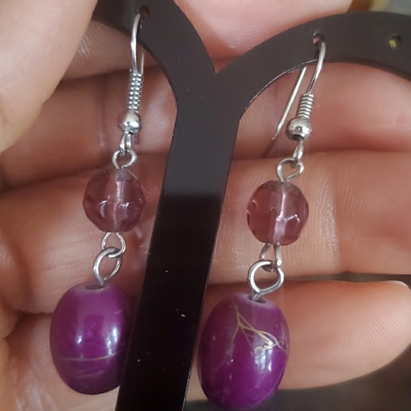 Purple and pink drop earrings in pink gemstone. 🌴 - Picture 4 of 6